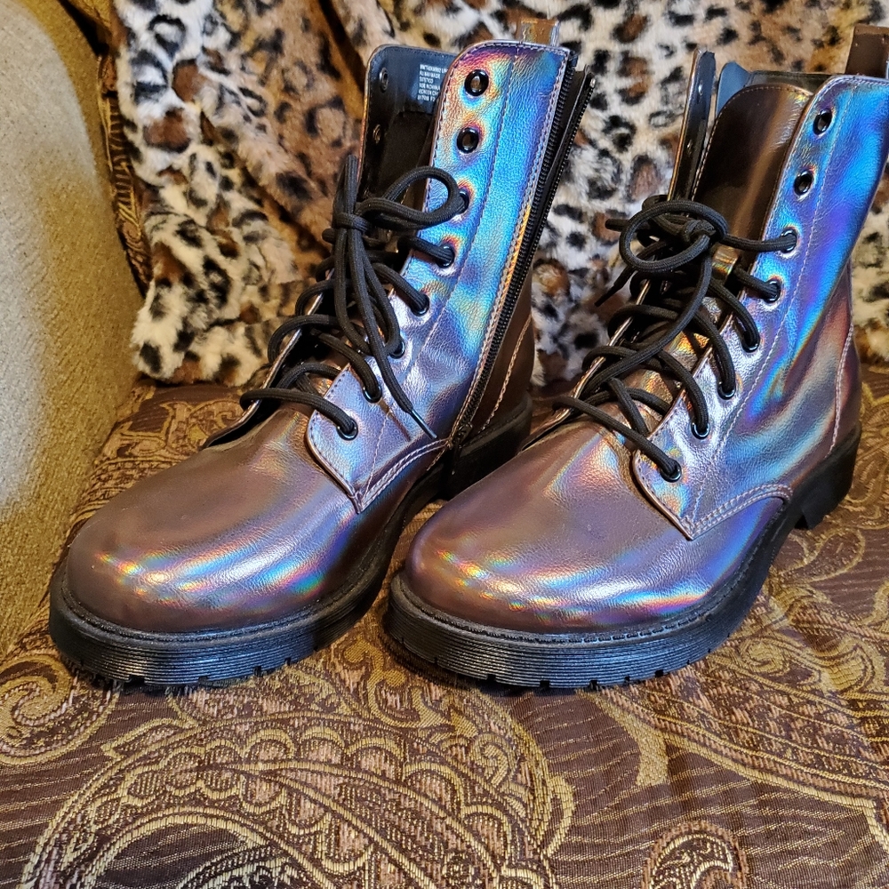 Time and Tru* Booties sz 11